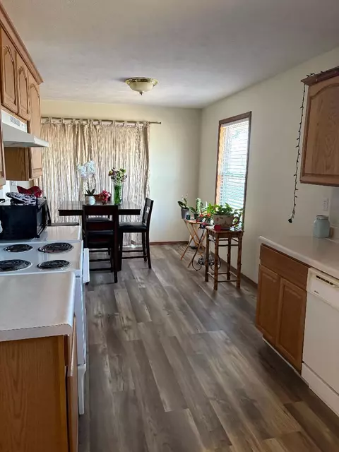 27673221 Moore Greenwood St, Springfield, MO 65807 photo 11