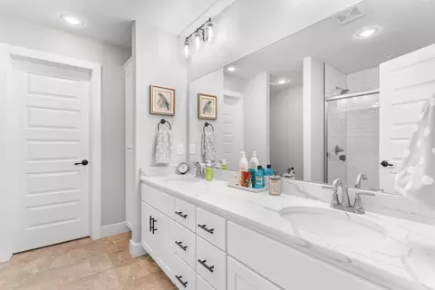 2815 E Auburn Hills St, Republic, MO 65738 photo 28
