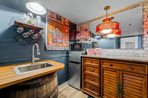Kitchen - 185 Eagle Pointe Dr, Branson, MO 65616 photo 5 of 5