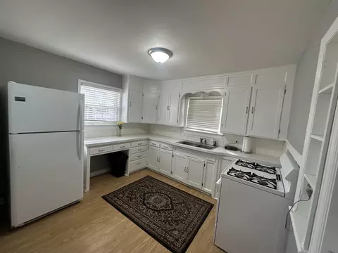 1625 E Belmont St, Springfield, MO 65802 photo 8