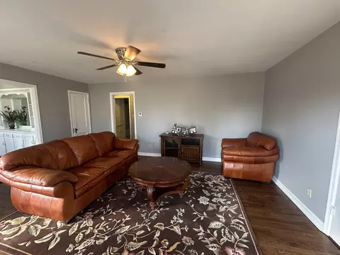 1625 E Belmont St, Springfield, MO 65802 photo 4