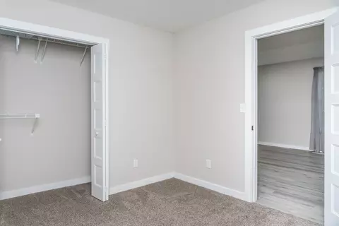 2226 W Mount Vernon St, Springfield, MO 65802 photo 14