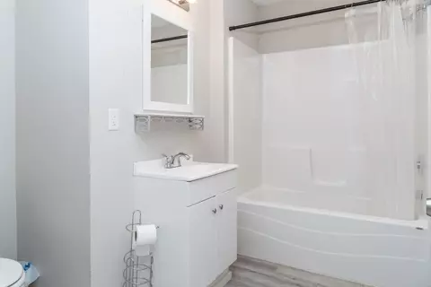 2226 W Mount Vernon St, Springfield, MO 65802 photo 16