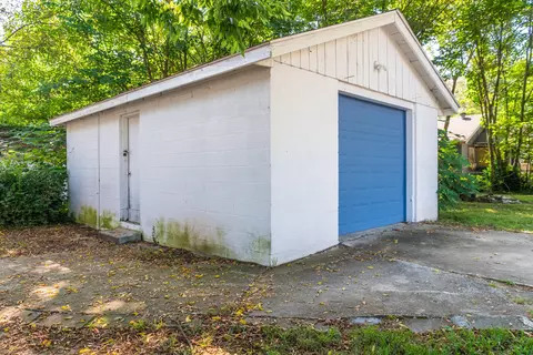 2226 W Mount Vernon St, Springfield, MO 65802 photo 23