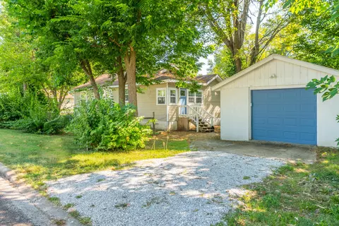 2226 W Mount Vernon St, Springfield, MO 65802 photo 25