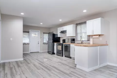 2226 W Mount Vernon St, Springfield, MO 65802 photo 10