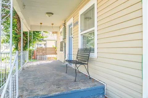 2226 W Mount Vernon St, Springfield, MO 65802 photo 5