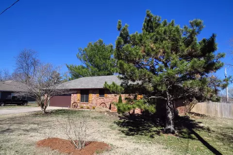 207 E Meadowbrook Rd, Clever, MO 65631 photo 3