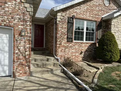 300 Round Hill Rd, Branson, MO 65616 photo 4