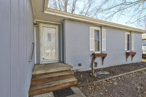 3146 W Winchester Rd, Springfield, MO 65807 photo 3