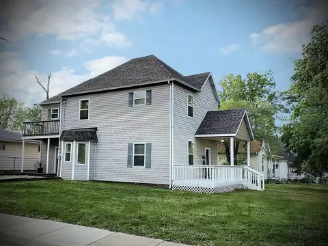 505 N Cedar St, Nevada, MO 64772 photo 2