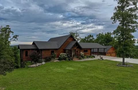 50 Parkview Ln, Van Buren, MO 63965
