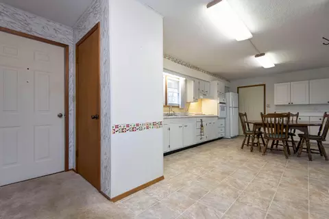 328 N N Frk, Branson, MO 65616 photo 16