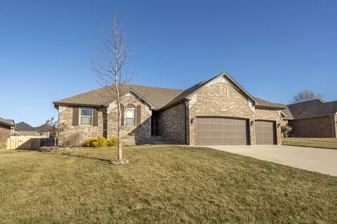 4436 E Kentbrook Dr, Springfield, MO 65802 photo 2