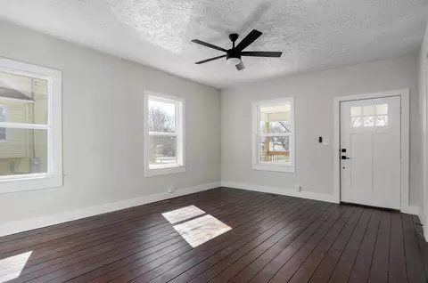 1912 N Douglas Ave, Springfield, MO 65803 photo 7