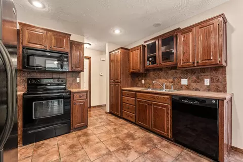 5708 N Seacrest Dr, Ozark, MO 65721 photo 11