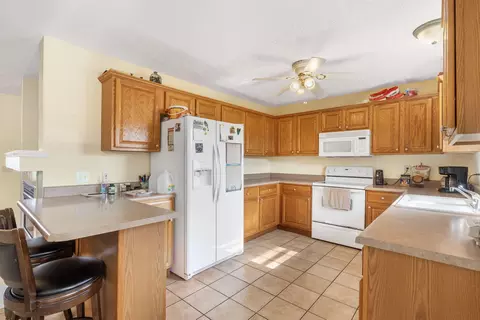 3996 W Edgewood St, Springfield, MO 65807 photo 9