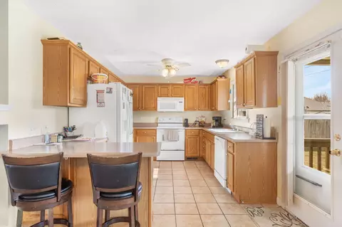 3996 W Edgewood St, Springfield, MO 65807 photo 8