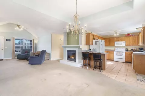 3996 W Edgewood St, Springfield, MO 65807 photo 7