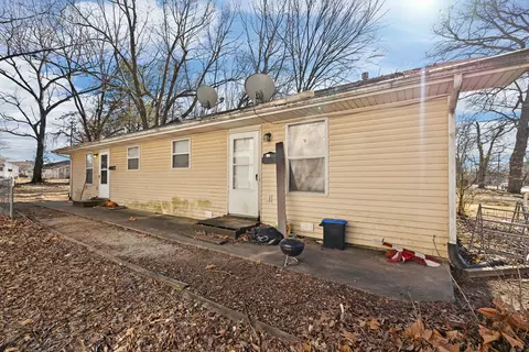 1218 N Rogers Ave, Springfield, MO 65802 photo 1