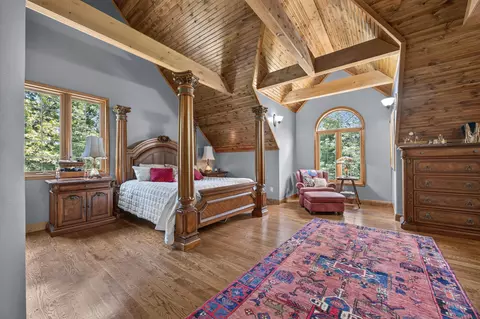Bedroom - 2789 Highway Jj, Squires, MO 65755 photo 1 of 9