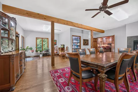 Dining - 2789 Highway Jj, Squires, MO 65755 photo 4 of 6