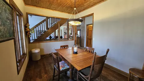 Dining - 2789 Highway Jj, Squires, MO 65755 photo 4 of 4