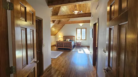 Entry Way - 2789 Highway Jj, Squires, MO 65755 photo 8 of 8