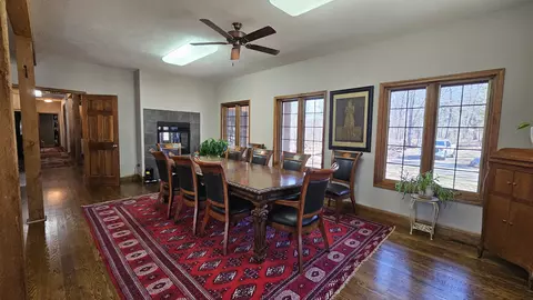 Dining - 2789 Highway Jj, Squires, MO 65755 photo 2 of 4