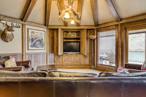 327 Valencia Rd #5, Branson, MO 65616 photo 9