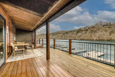 327 Valencia Rd #5, Branson, MO 65616 photo 1