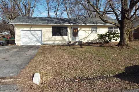 308 N Sunshine St, Marshfield, MO 65706 photo 1