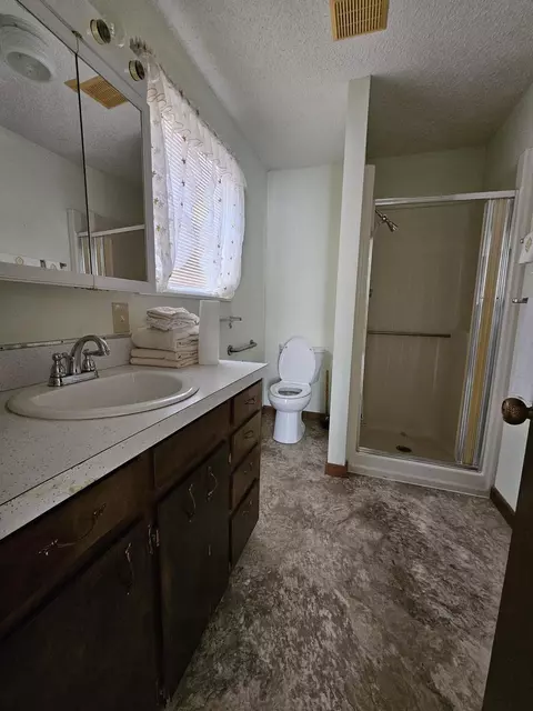 634 Manning Dr, Noel, MO 64854 photo 9