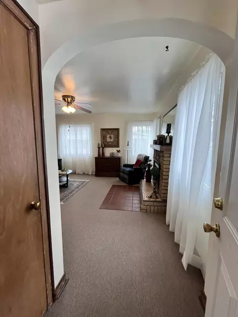 2138 N Rogers Ave, Springfield, MO 65803 photo 6