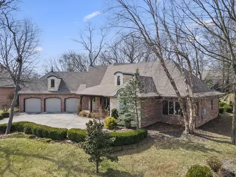 4777 S Sydney Ave, Springfield, MO 65810 photo 2