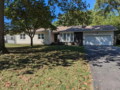 2133 S Link Ave, Springfield, MO 65804 photo 1