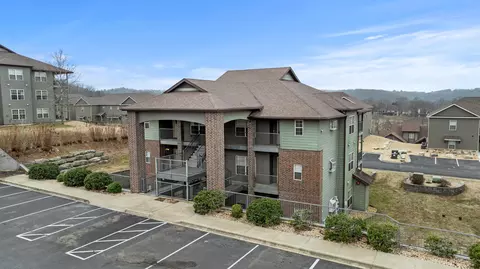 9 Bermuda Dr #3, Branson West, MO 65737