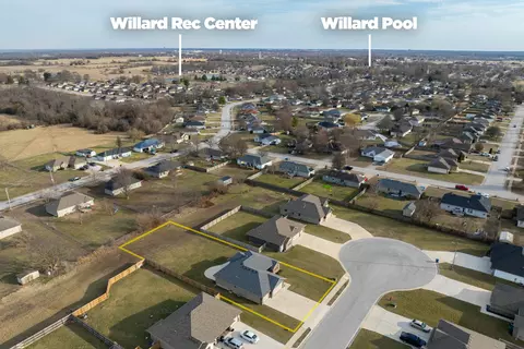 506 N Stella Ct, Willard, MO 65781 photo 4