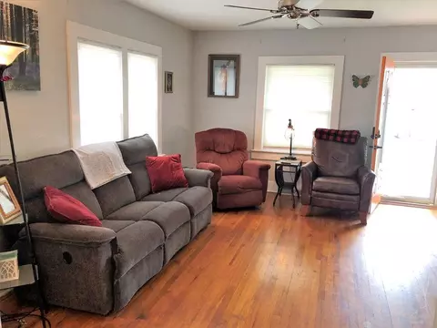 940 S Newton Ave, Springfield, MO 65806 photo 6