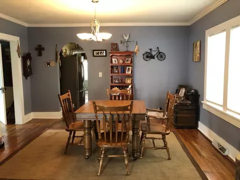 940 S Newton Ave, Springfield, MO 65806 photo 9
