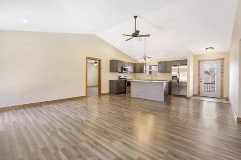 802 S 6th St, Ozark, MO 65721 photo 10