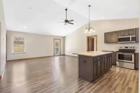 802 S 6th St, Ozark, MO 65721 photo 8