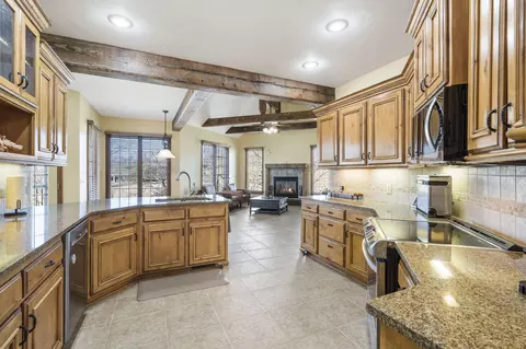 6211 S Riverbend Rd, Springfield, MO 65810 photo 12