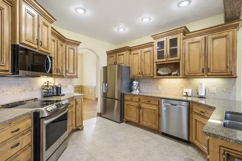6211 S Riverbend Rd, Springfield, MO 65810 photo 11