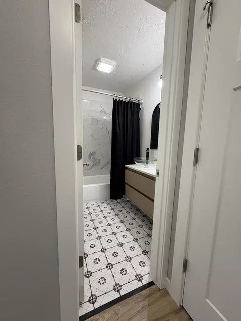 1424 W Hamilton St, Springfield, MO 65802 photo 8