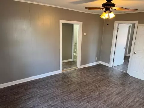2536 W Elm St, Springfield, MO 65806 photo 4