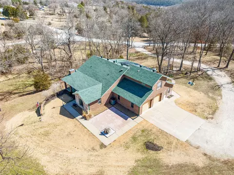 270 Craig Rd, Walnut Shade, MO 65771 photo 5