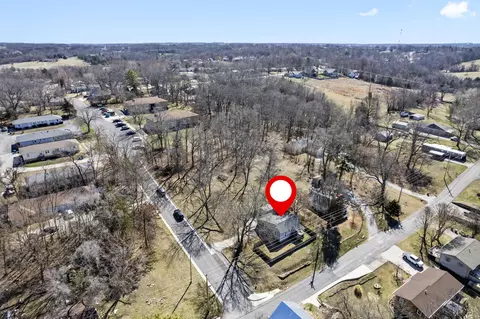 602 S 7th Ave, Ozark, MO 65721 photo 2