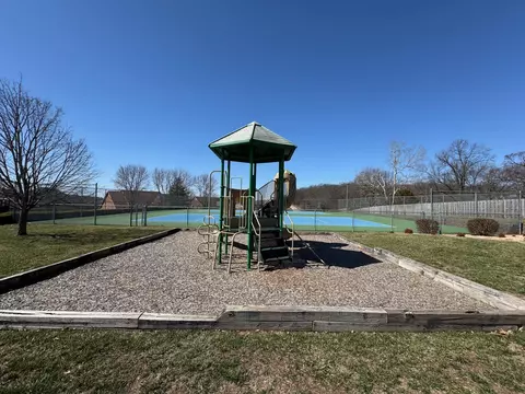 1242 W Gaslight Dr, Springfield, MO 65810 photo 7