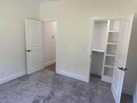 1611 W Gaslight Dr, Springfield, MO 65810 photo 16